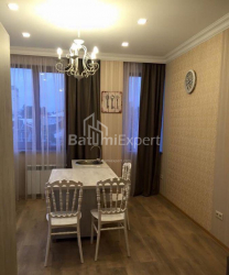 Квартира 2-комн 43 м² - Вахтанга Горгасали, Батуми