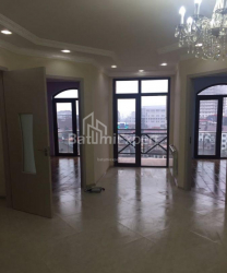 Квартира 54 м² - Ильи Чавчавадзе, Батуми, Грузия