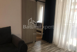 Квартира 3-комн 58 м² - Ильи Чавчавадзе, Батуми