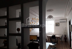 Квартира 2-комн 50 м² - Юрьевская, Батуми