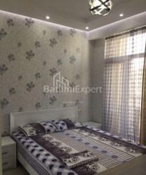 Квартира 3-комн 67 м² - Зураба Горгиладзе, Батуми
