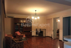 Квартира 120 м² - Зураба Горгиладзе, Батуми, Грузия