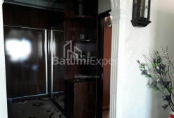 Квартира 4-комн 80 м² - Юрьевская, Батуми