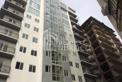 Квартира 1-комн 68 м² - Петра Багратиони, Батуми