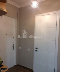 Квартира 2-комн 56 м² - Шерифа Химшиашвили, Батуми