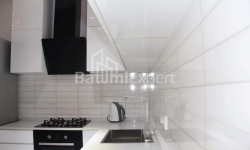 Квартира 3-комн 80 м² - Юрьевская, Батуми