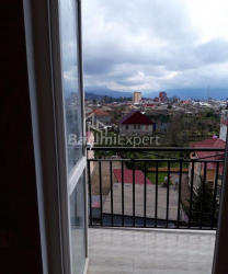 Квартира 3-комн 53 м² - Юрьевская, Батуми