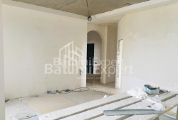 Квартира 3-комн 104 м² - Нико Пиросмани, Батуми