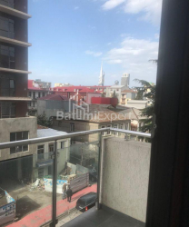 Квартира 3-комн 79 м² - Царя Парнаваза, Батуми