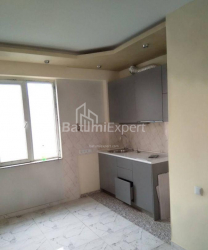 Квартира 2-комн 41 м² - Юрьевская, Батуми