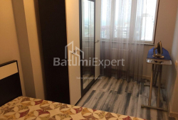 Квартира 2-комн 52 м² - Еквтиме Такаишвили, Батуми