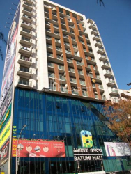 Квартира 3-комн 79 м² - Зураба Горгиладзе, Батуми