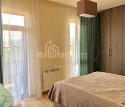 Квартира 3-комн 85 м² - Петра Багратиони, Батуми