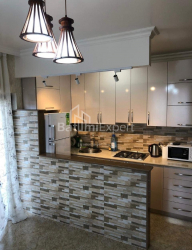 Квартира 2-комн 50 м² - Зураба Горгиладзе, Батуми