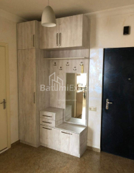 Квартира 2-комн 50 м² - Зураба Горгиладзе, Батуми