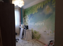 Квартира 3-комн 80 м² - Абхазская, Батуми