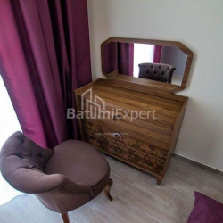 Квартира 2-комн 53 м² - Ангиса, Батуми