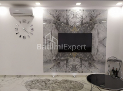 Квартира 3-комн 75 м² - Нико Пиросмани, Батуми