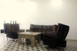 Квартира 2-комн 59 м² - Зураба Горгиладзе, Батуми