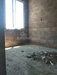 Квартира 2-комн 50 м² - Ангиса, Батуми
