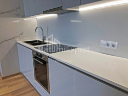 Квартира 3-комн 64 м² - Руставели, Батуми