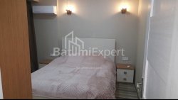 Квартира 2-комн 50 м² - Шерифа Химшиашвили, Батуми
