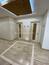 Квартира 5-комн 250 м² - Шерифа Химшиашвили, Батуми