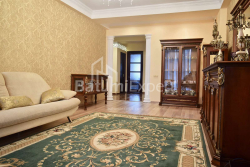 Квартира 3-комн 117 м² - Зураба Горгиладзе, Батуми