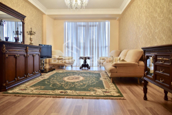 Квартира 3-комн 117 м² - Зураба Горгиладзе, Батуми