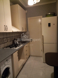 Квартира 2-комн 55 м² - Селима Химшиашвили, Батуми