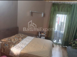 Квартира 2-комн 38 м² - Зураба Горгиладзе, Батуми