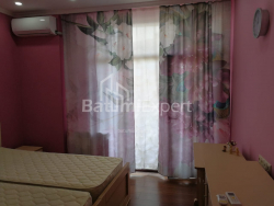 Квартира 80 м² - Зураба Горгиладзе, Батуми, Грузия