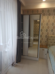 Квартира 3-комн 68 м² - Вахтанга Горгасали, Батуми