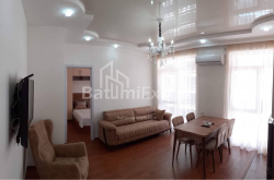 Квартира 3-комн 55 м² - Леха и Марии Качинских, Батуми