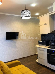 Квартира 3-комн 43 м² - Нико Пиросмани, Батуми