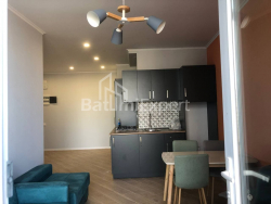 Квартира 2-комн 55 м² - Ангиса, Батуми
