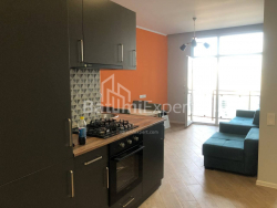 Квартира 2-комн 55 м² - Ангиса, Батуми