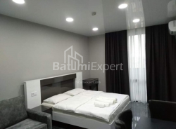 Квартира 1-комн 35.7 м² - Аллея Героев, Батуми