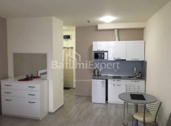 Квартира 2-комн 40 м² - Ангиса, Батуми