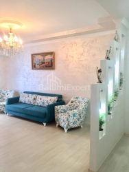 Квартира 2-комн 44 м² - Селима Химшиашвили, Батуми
