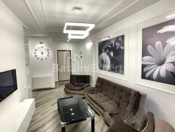 Квартира 2-комн 48 м² - Аллея Героев, Батуми