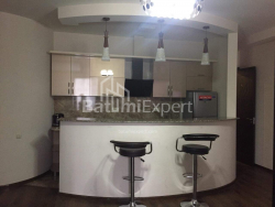 Квартира 115 м² - Шерифа Химшиашвили, Батуми, Грузия