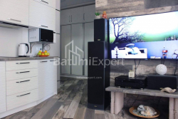 Квартира 2-комн 40 м² - Ангиса, Батуми