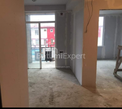 Квартира 2-комн 47 м² - Иване Джавахишвили, Батуми