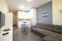 Квартира 2-комн 47.5 м² - Шерифа Химшиашвили, Батуми