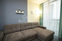 Квартира 2-комн 47.5 м² - Шерифа Химшиашвили, Батуми