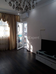 Квартира 3-комн 72 м² - Еквтиме Такаишвили, Батуми