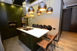 Квартира 3-комн 98 м² - Зураба Горгиладзе, Батуми