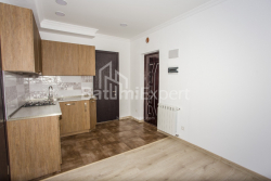 Квартира 2-комн 37 м² - Еквтиме Такаишвили, Батуми