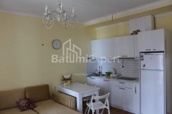 Квартира 2-комн 51 м² - Ангиса, Батуми